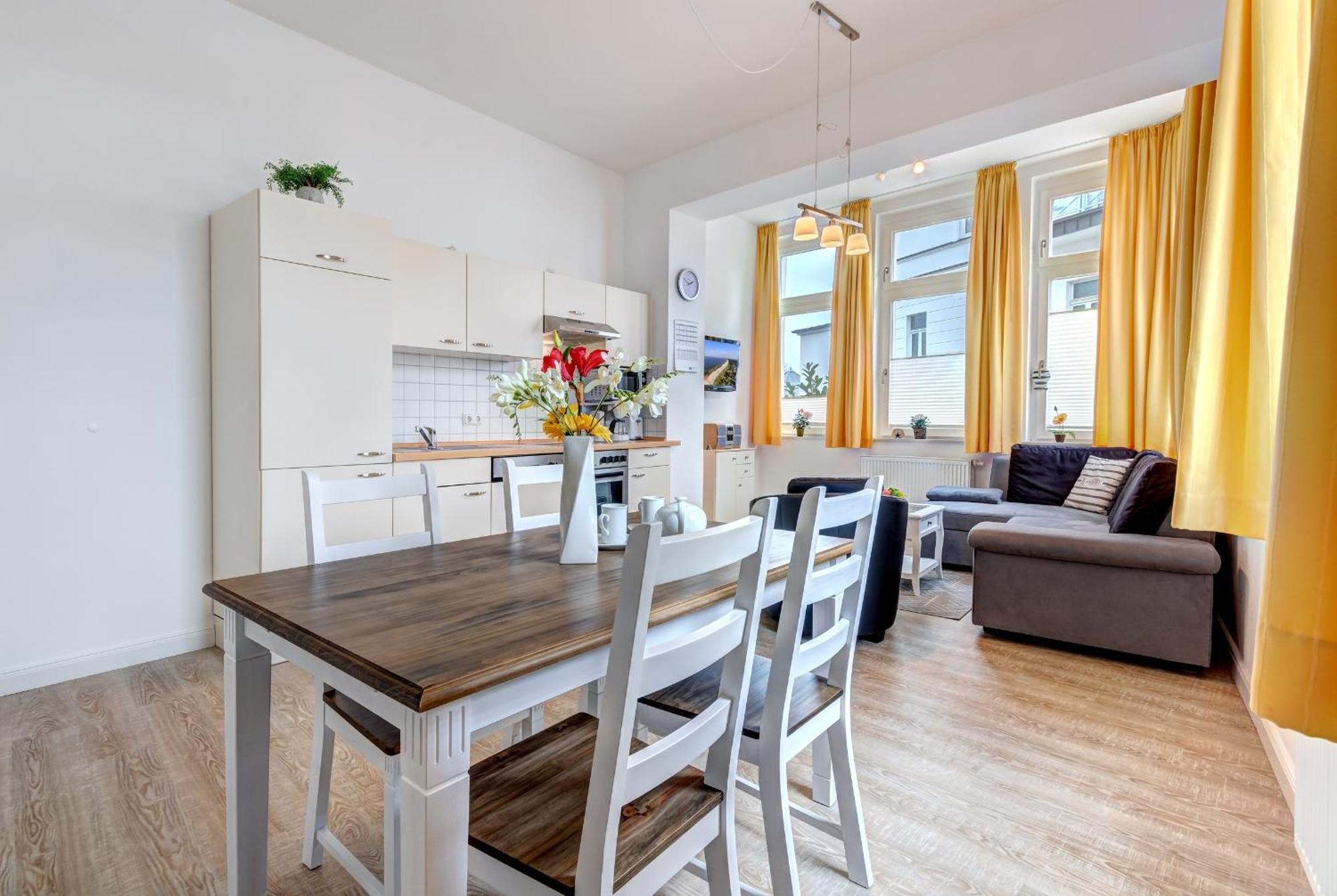 Haus Meerblick - 10 Heringsdorf  Extérieur photo